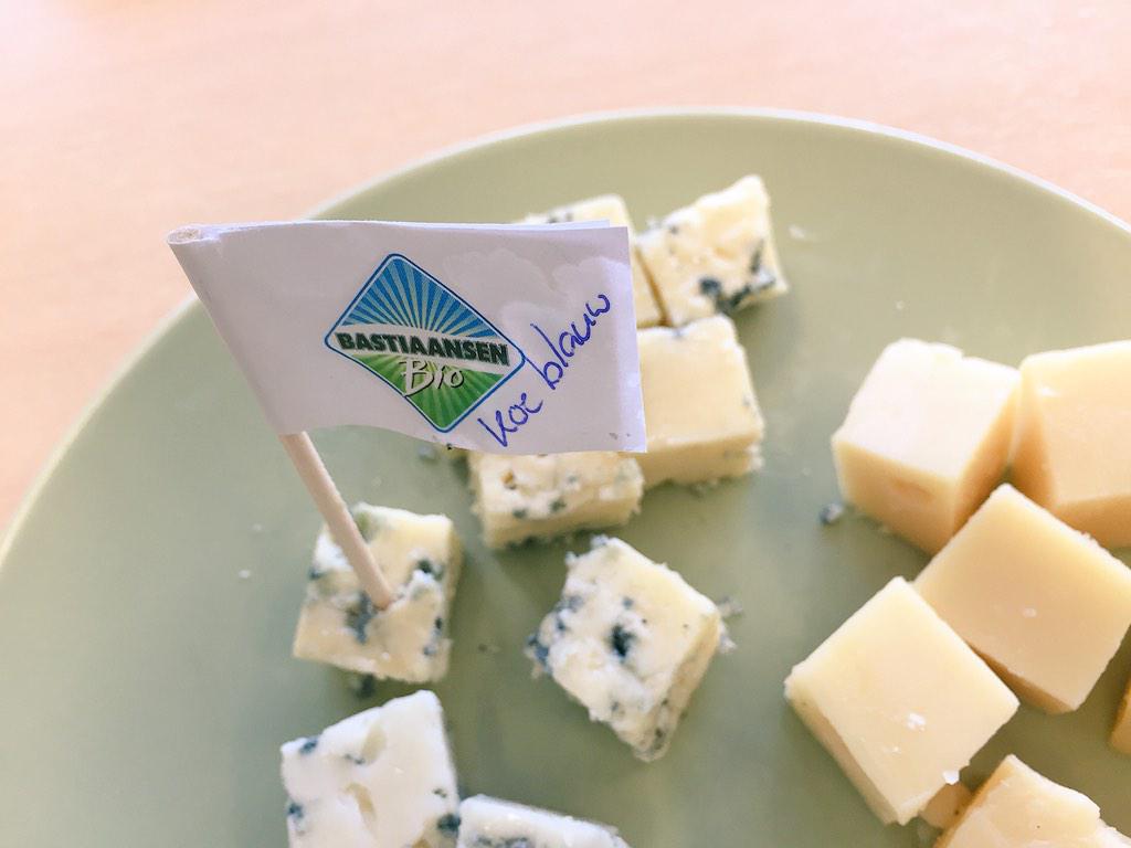 Koe Blauwader, verkozen tot lekkerste kaas van dit kaasplankje! #ob