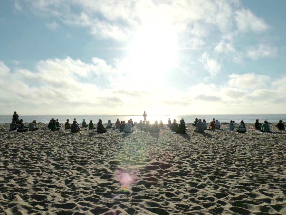 BeachQigong's tweet photo. Shine on! #BeachYoga #Chatham #LighthouseBeach #capecod #harwich #Orleans #Brewster #capecodvacation #CapeCod2015 #om http://t.co/qxB8HSjpAq