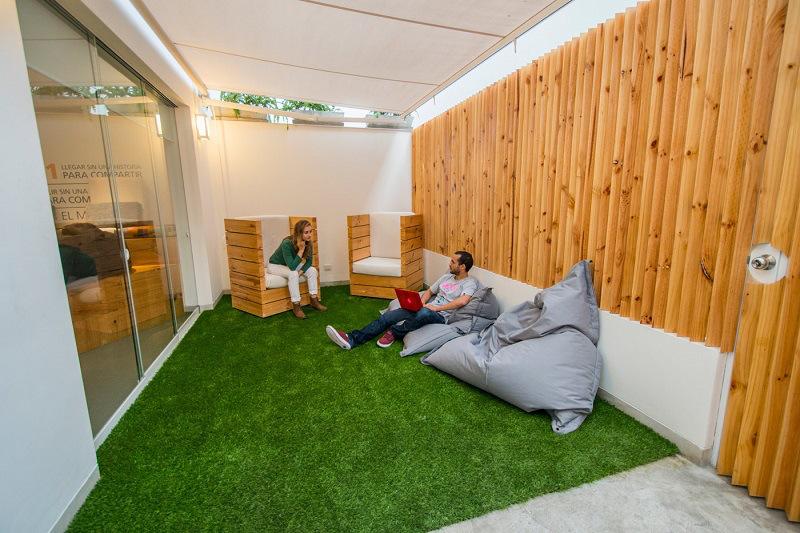 Лежерен „co-working“ простор во Лима design.mk/2015/08/lezere…