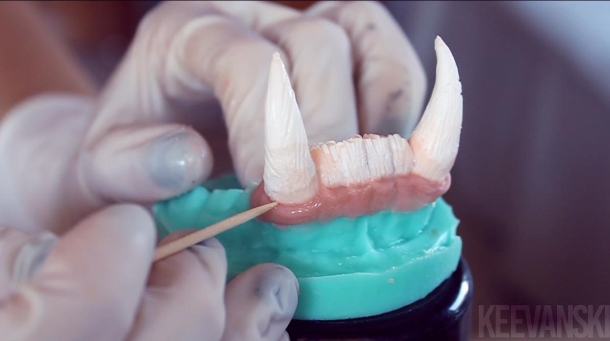 Keevanski's tweet photo. Teeth process pt. 4 - #FakeTeeth #TeethCast #FakeFangs http://t.co/5hyCASZaQD