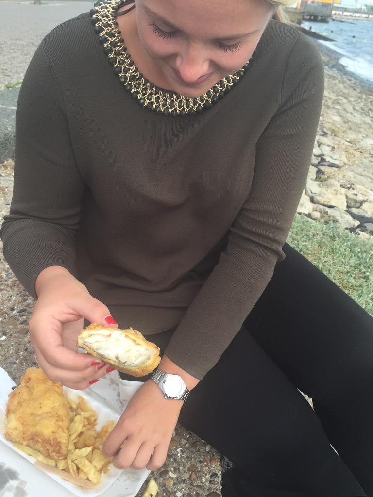 Jack_S_Scott's tweet image. I'll have a nibble of your fish oi oiii @Josh_Ortega_