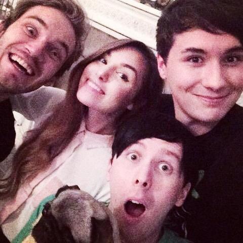 FalseHowell's tweet image. 