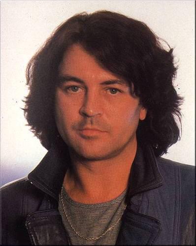 August 19th ... Happy 70th Birthday ... Ian Gillan ... vocals, Deep Purple, song of the Day ... Smoke on the Water 