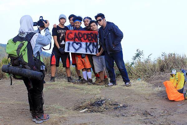 Ada yg kenal ga sama org2 ini? Kl ada tolong bilang bendera merah putih jgn lu corat coret!! <a href="/infopendaki/">infopendaki</a>