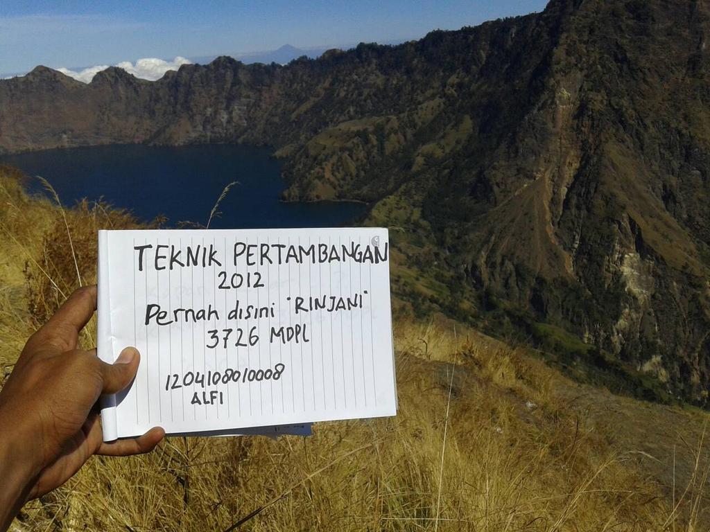 Dapet oleh oleh nih dari abang alfi syahrin :D