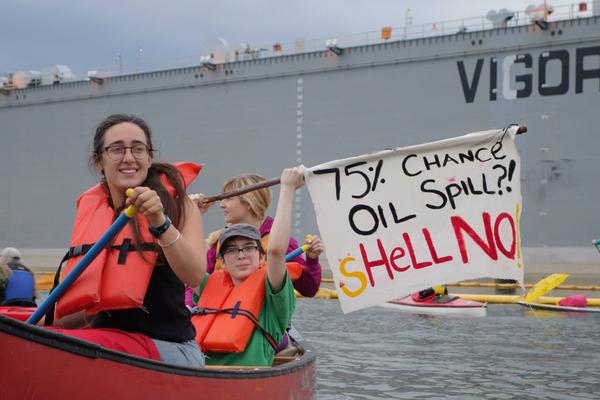 nitrochris72's tweet image. #ShellNo #PeoplevsShell #savethearctic @greenpeaceusa @GreenpeaceCA