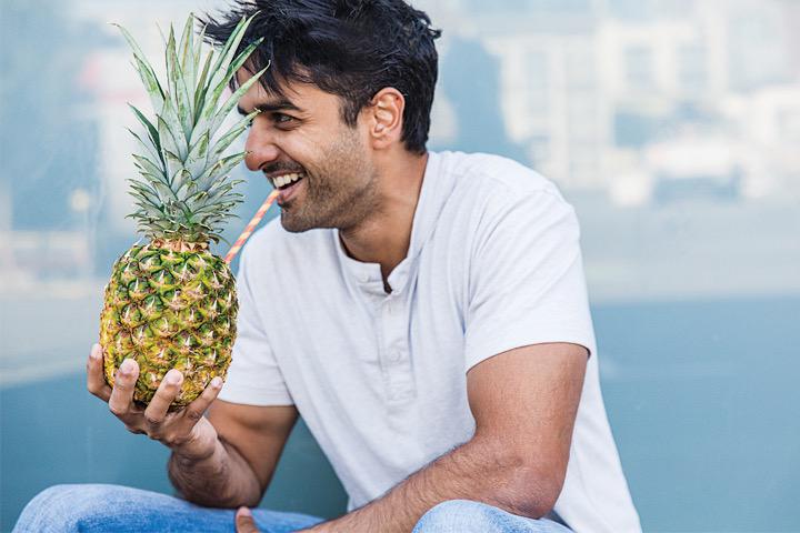 Cocktailglas Verhuur Leuk Zo N Ananas Maar Goede Cocktails Drink Je Natuurlijk Uit N Mooi Cocktailglas Http T Co 5i02zccl7t Verhuur Http T Co Cpkatnvo2c
