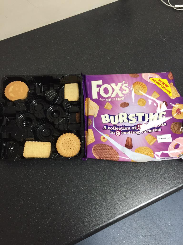 DanMawson_'s tweet image. Customer brought these in for new starter Joe...only been open 5 mins! #O2CrystalPeaks @daleclarko2 @lindajonesO2