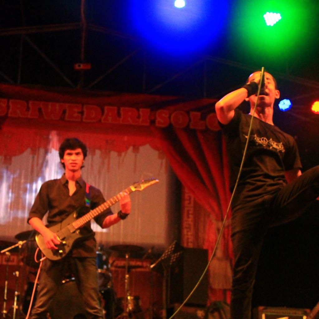 Suarakan kebebasan....... <a href="/_Rocxter/">Rocxter </a> <a href="/rocxtercloth/">rocxter cloth</a>