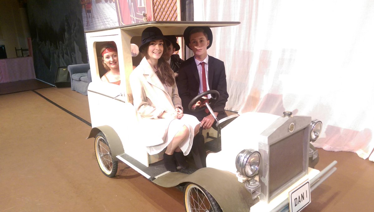 leascliffhall's tweet photo. Bugsy Malone opens 2morro on #Folkestone's biggest stage. Grab ur #ticket http://t.co/sxLDQo0Szs #family #stuff #kent http://t.co/78kr8I8zfl