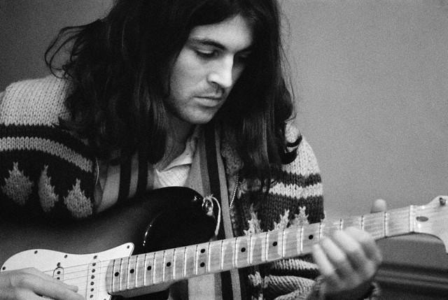 A very happy birthday to Ian Gillan, 70 today !  