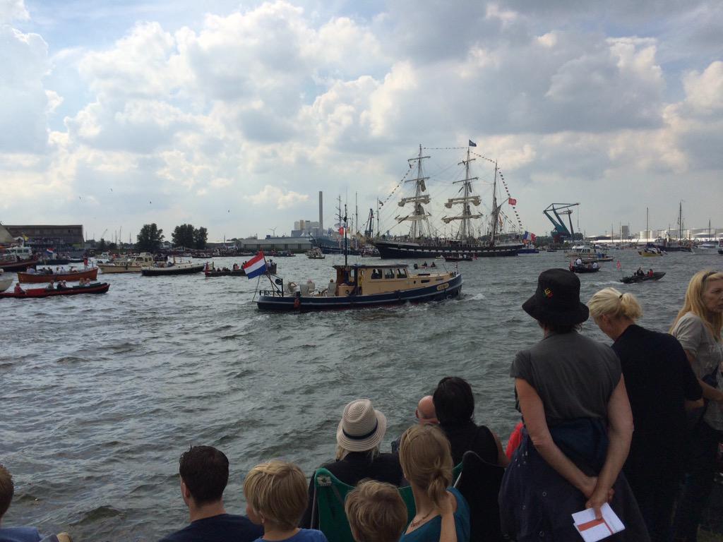 Geniet jij ook zo van #SAIL2015? Dit alles kan niet zonder de hospitality van talloze vrijwilligers! #hoha