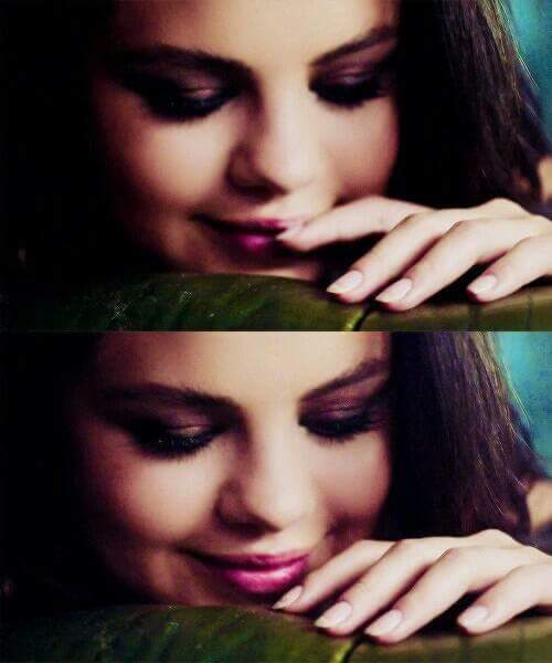 semariegomezz's tweet photo. #goodforyouVMA http://t.co/MVdY2ta9qM