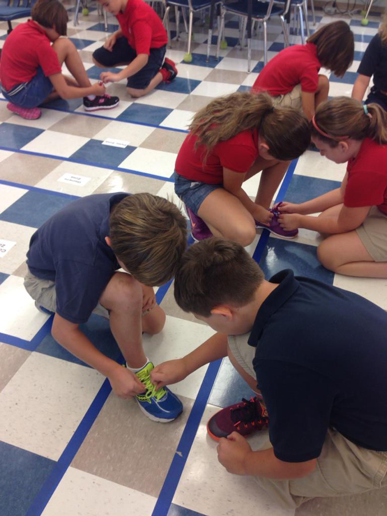 StM3B's tweet photo. 4th grade practices cooperation and flexibility in this paired activity attempting to re-tie shoe with one hand each! http://t.co/nAxIVkpfM6
