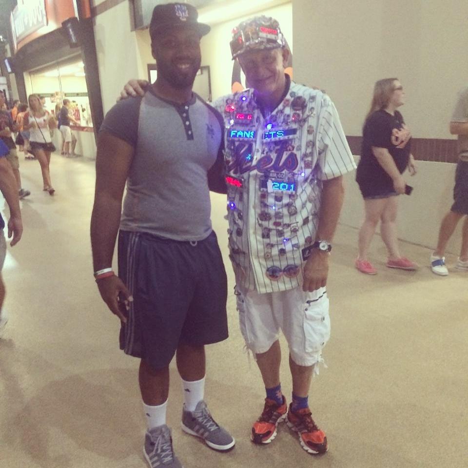 FamosWindu's tweet image. Had a Blast!!!!! YESTERDAY Watching my @Mets beat on the Orioles with #Pinman at Camden Yards.