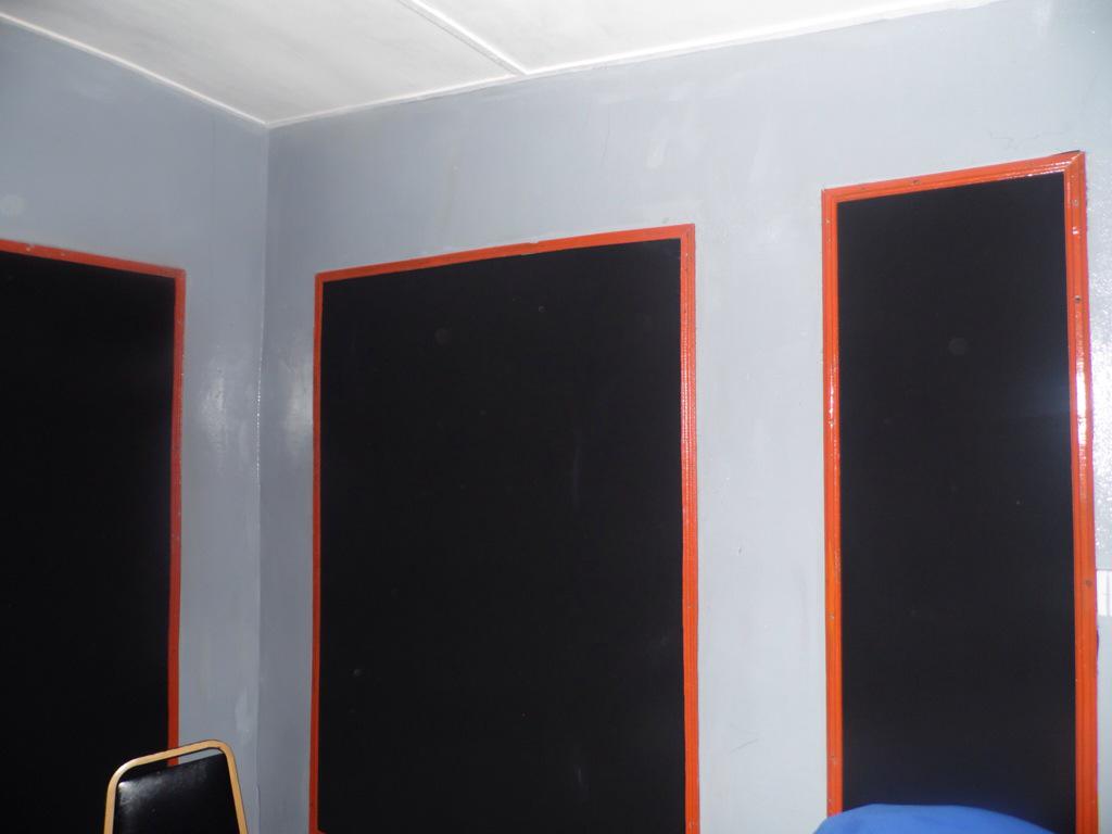 WorldvibeMedia's tweet photo. ... WorldVibe Recording studio officially opened!!! http://t.co/PTpnKh7Xi2