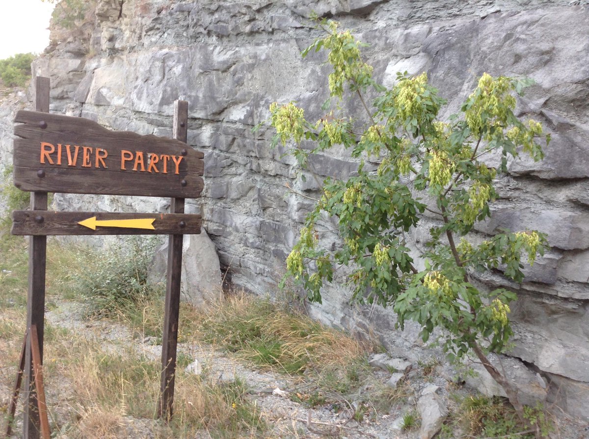PopagandaGR's tweet photo. 37o River Party – Day 1: Η δικάβαλη αιώρα, το χονοχουλαχουπ και η Μερόπη
http://t.co/ROXEBL4n6c http://t.co/52K2YfsjhD