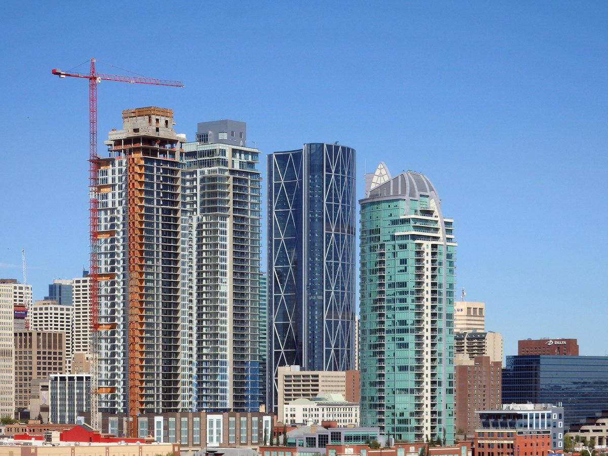 lumin8's tweet photo. The Guardians, The Bow, and arriVa #YYC #Calgary
@guardiantower August 19 2015 http://t.co/nISU3V32y3
