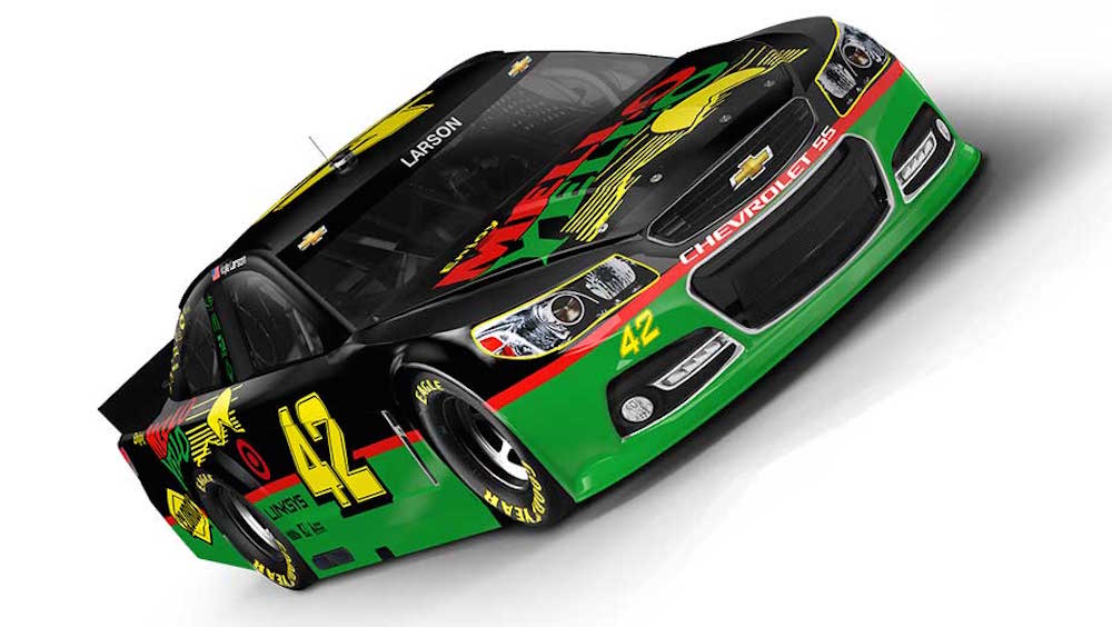NASCAR's tweet photo. Two words: Mello Yello.

So solid, @KyleLarsonRacin: http://t.co/dvvBgmj22H

#NASCARthrowback http://t.co/xIj8z2GCN2