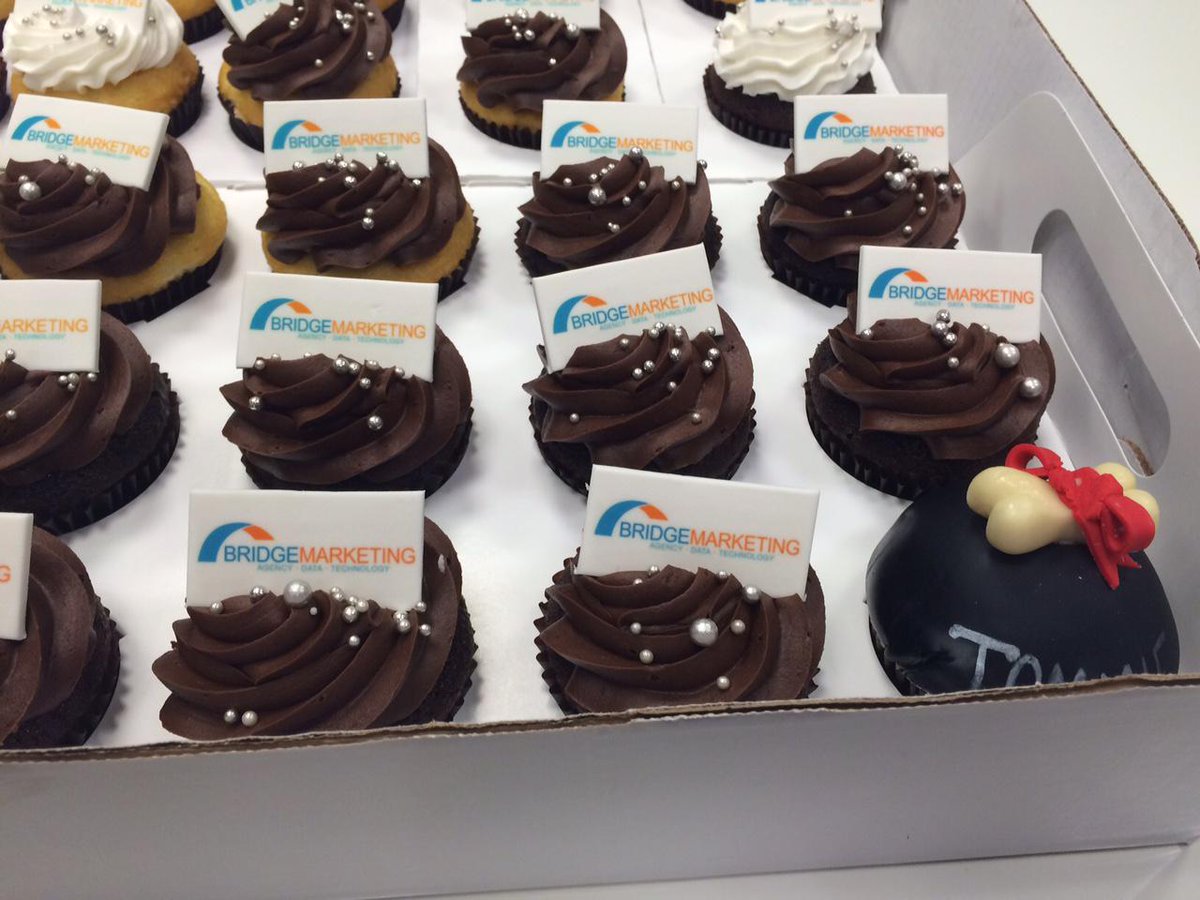 ConnectByBridge's tweet image. Celebrating the launch of our @salesforce platform with delicious cupcakes from @cakebossbuddy! Great work team!!