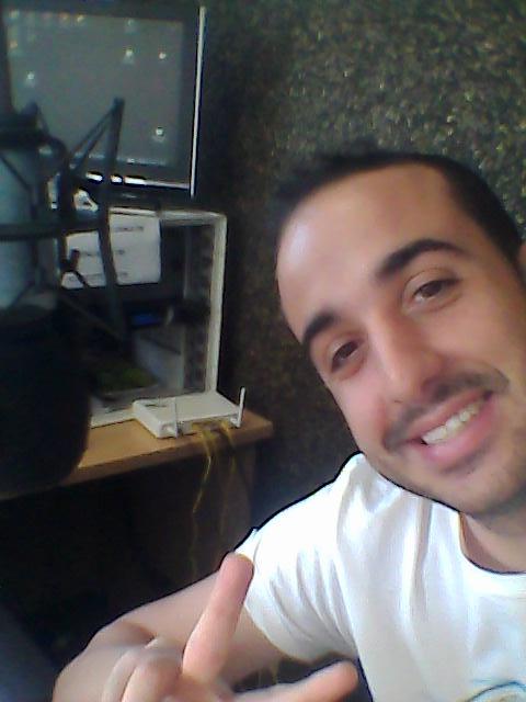 sergiolg20's tweet image. A por otra tarde de #FórmulaSummer en @UnikaFM_Radio!! En directo hasta las 21:00!! On air!! Arrancamos!!!