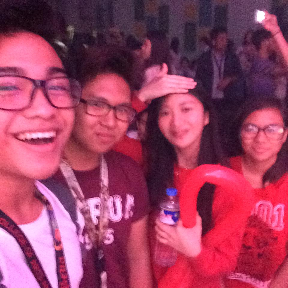 Ecoshimaaa's tweet photo. #FreshmenFest http://t.co/XtRyu3LiuK
