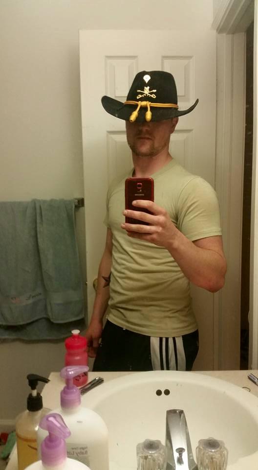 RetardedFuture's tweet image. Yes, I'm a fucking stud..To bad the beard had to go..I sure do miss it.