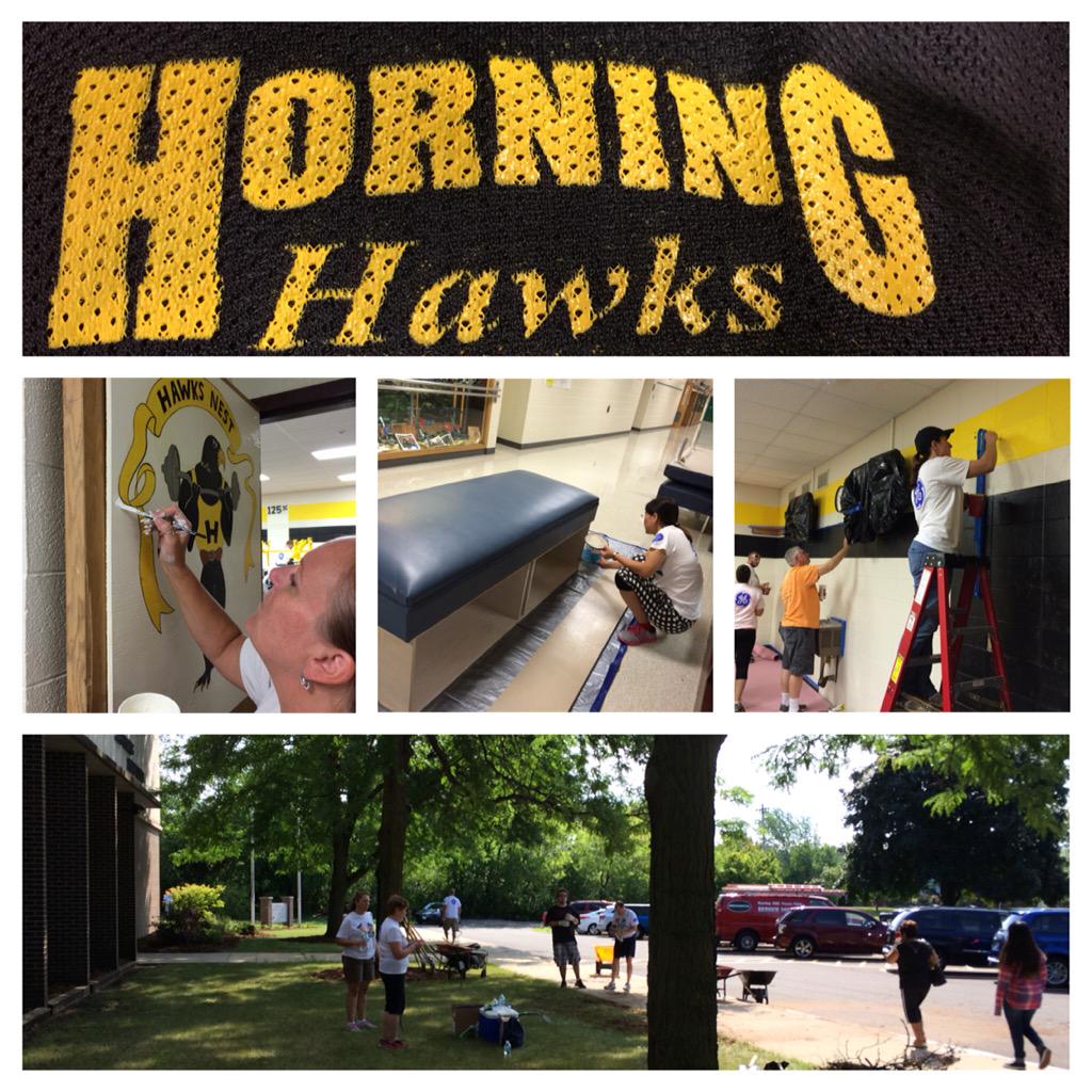 @GEVolunteersMKE the @APIHealthcare working hard at Horning Middle School, Waukesha WI #GECSD2015