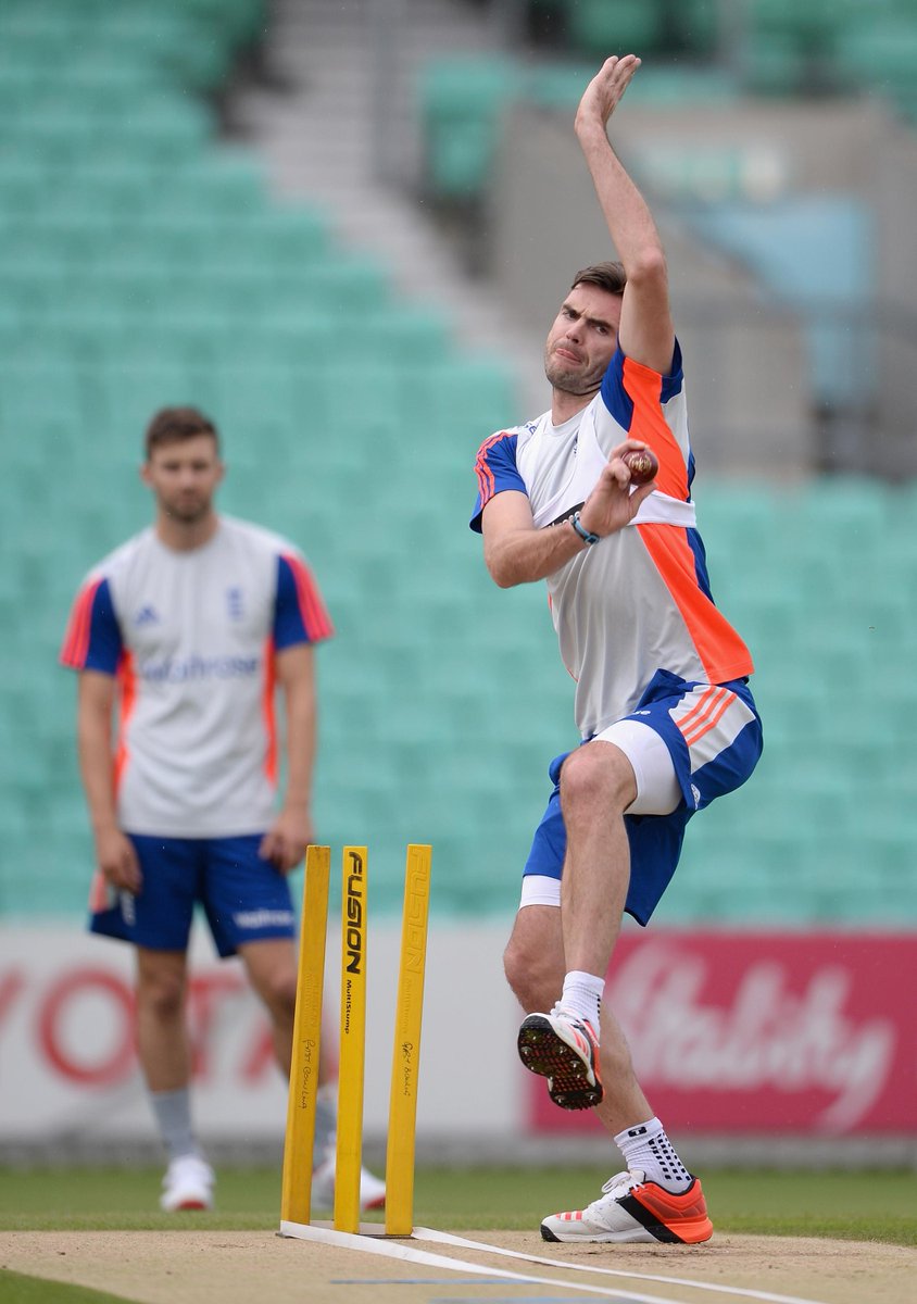 ICC's tweet photo. #Ashes preparations heat up at the Oval ahead of the 5th Test on Thursday, who will be the star man? #EndvAus http://t.co/qznPjv9kdC