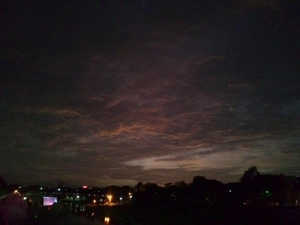 Lohya_k's tweet photo. #Colorsofnight near shivaji nagar pune. #pune http://t.co/onJKQQLKIn
