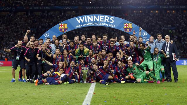 FCBarcelona_cat's tweet photo. El Barça rebrà el reconeixement de la UEFA per les cinc Champions al sorteig de Mònaco http://t.co/LQ3n29vI8D http://t.co/EUdmeArGYY