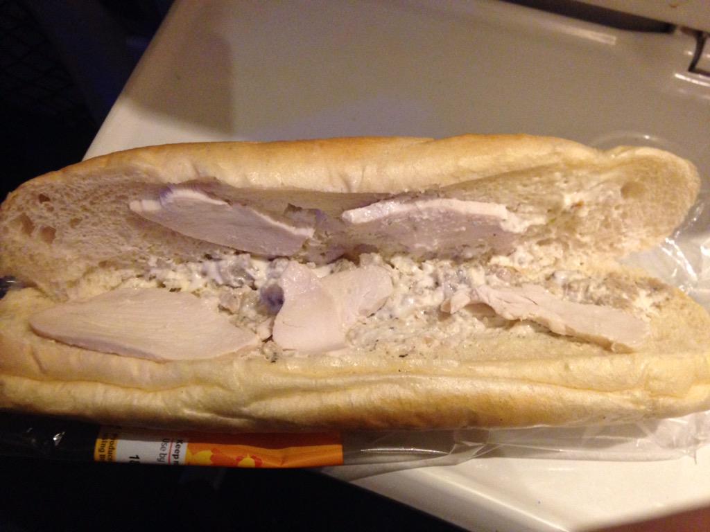 littlewood_mark's tweet photo. What a joke @sainsburys where's my bloody filling!!! Can't believe I paid Β£2.50 for that!! π‘π‘ #tesconexttime http://t.co/56vrxcF028