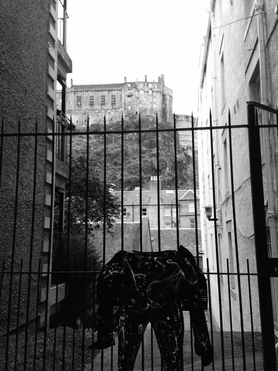 splitfootfringe's tweet image. WHERE'S SPLITFOOT? @CVenues @WTFringe #splitfoot