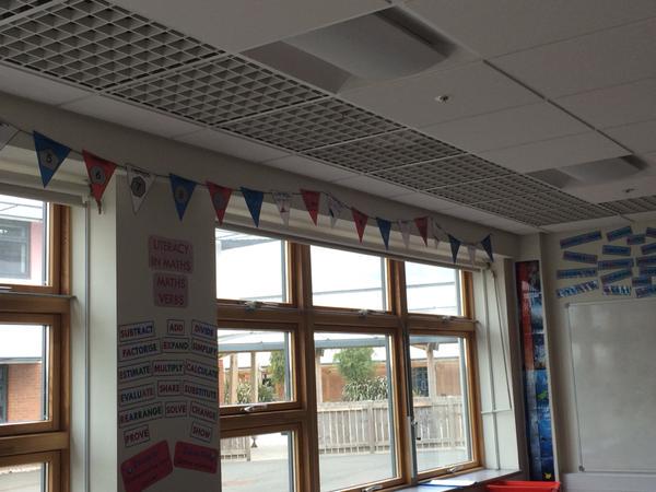 MissBsResources's tweet image. Bunting displays galore T&amp;amp;L bunting for staff &amp;amp; maths bunting for class missbsresources.com/index.php/blog… @TeacherToolkit Plz RT