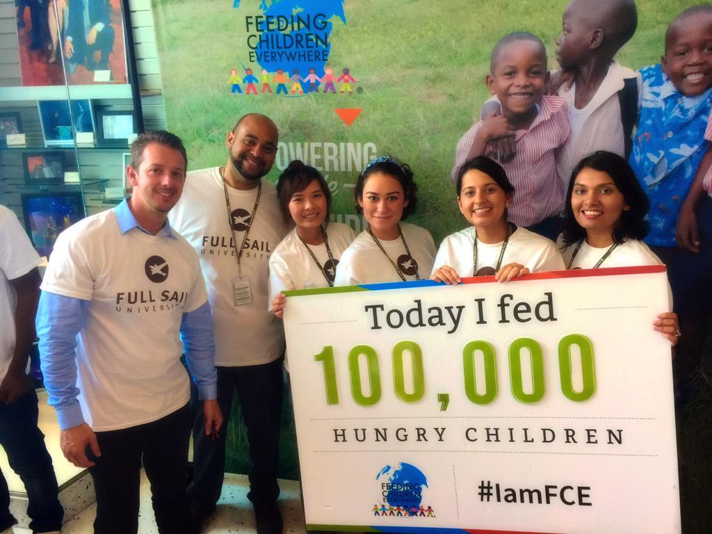 cerella7's tweet photo. Amazing time working with @IAmFCE @FullSail today was #puremotivation 👶🏽👶🏼👧🏾👧🏻 To 100 volunteer events more!💪🏼 http://t.co/fWsCz3gQ9x