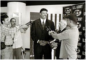 Today is Anthony Muñoz\s birthday! Happy 57th birthday!  # 