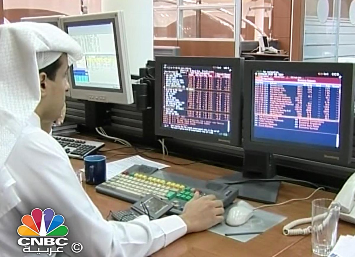 CNBCArabia's tweet photo. صغار المستثمرين السعوديين يفقدون الامل في سوق الاسهم ويتجهون للعقار
http://t.co/yifqXcG4A0 http://t.co/8VNJItz9jB