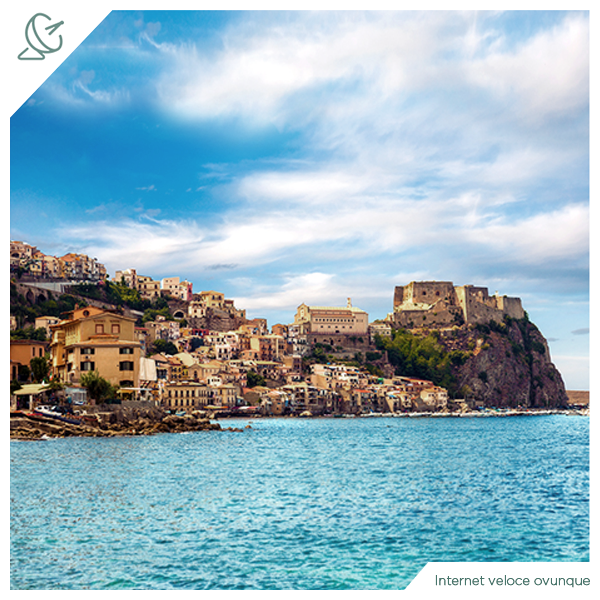 Tooway_Italia's tweet photo. Con tooway internet non è più un miraggio. Indovina dove siamo? #tooway_ovunque_in_Italia http://t.co/Hb3JnWUnsL