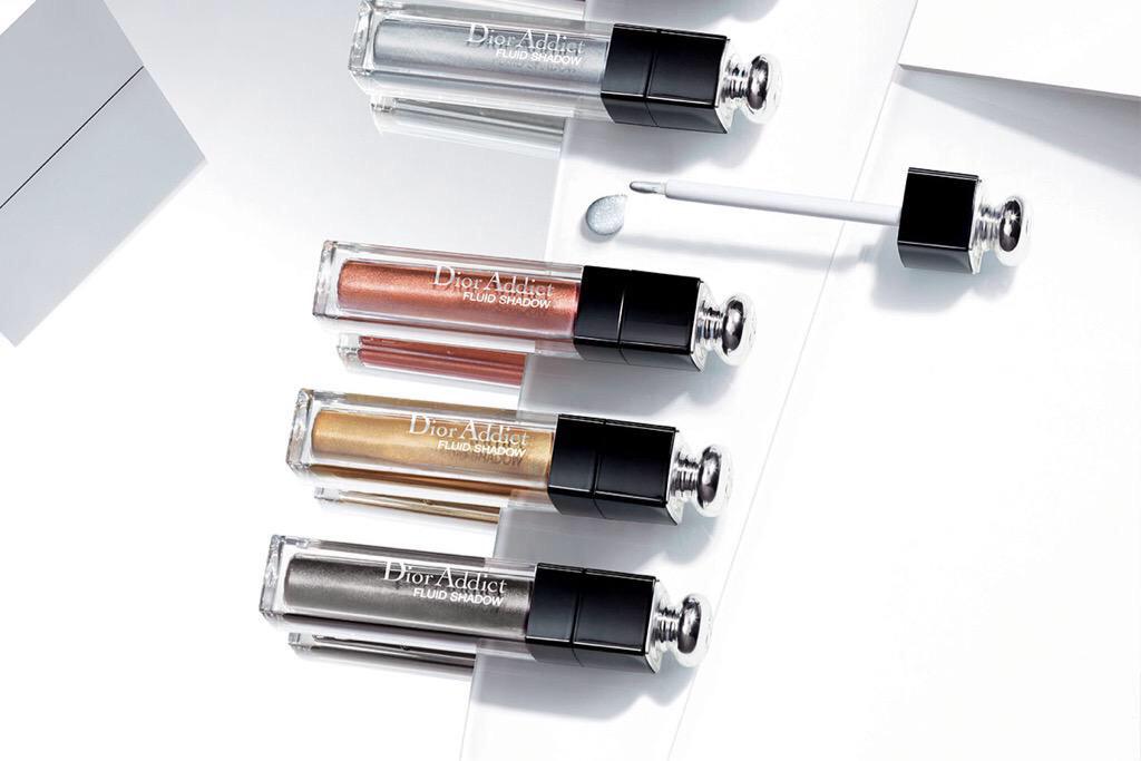 by__Elise's tweet photo. Cosmopolite Dior: Fall Makeup Collection 2015 http://t.co/2d81DtH2N8
