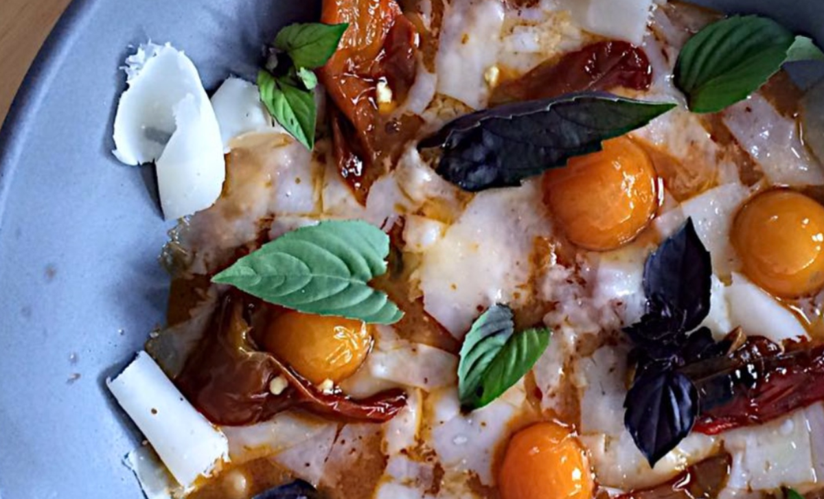 nbcbayarea's tweet image. Al's Place in SF named Bon Appétit's best new restaurant in U.S. nbcbay.com/9WUtMmP