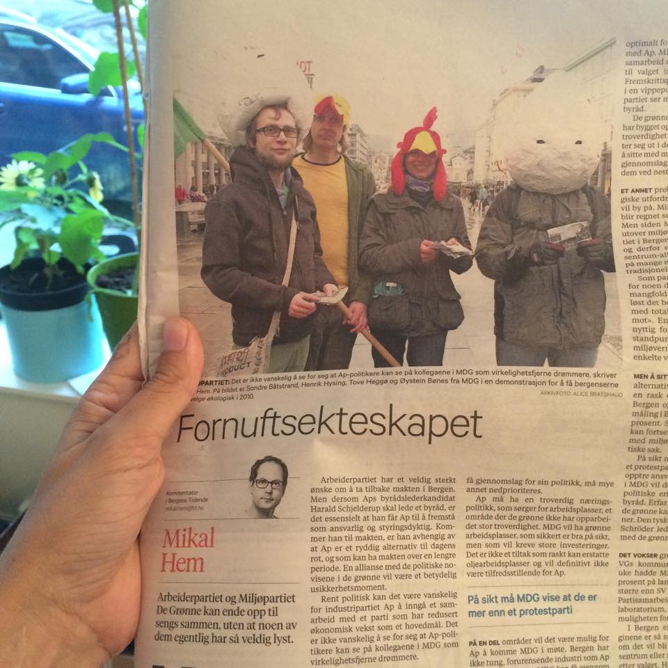 <a href="/btno/">Bergens Tidende</a> har gått helt tilbake til 2010 for å finne et skikkelig flaut bilde av oss! Fant dere ikke noe verre?