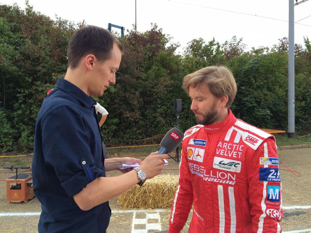 tv_weinmann's tweet photo. 2001 vs. 2015 - "Weinmann interviewt Heidfeld" reloaded. Danke @NickHeidfeld für den Besuch bei #srfa1! @srfnews http://t.co/b7HQyaMpfA