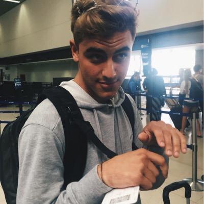 Hey I'm new here. I'd be cool if you rt'ed for me?