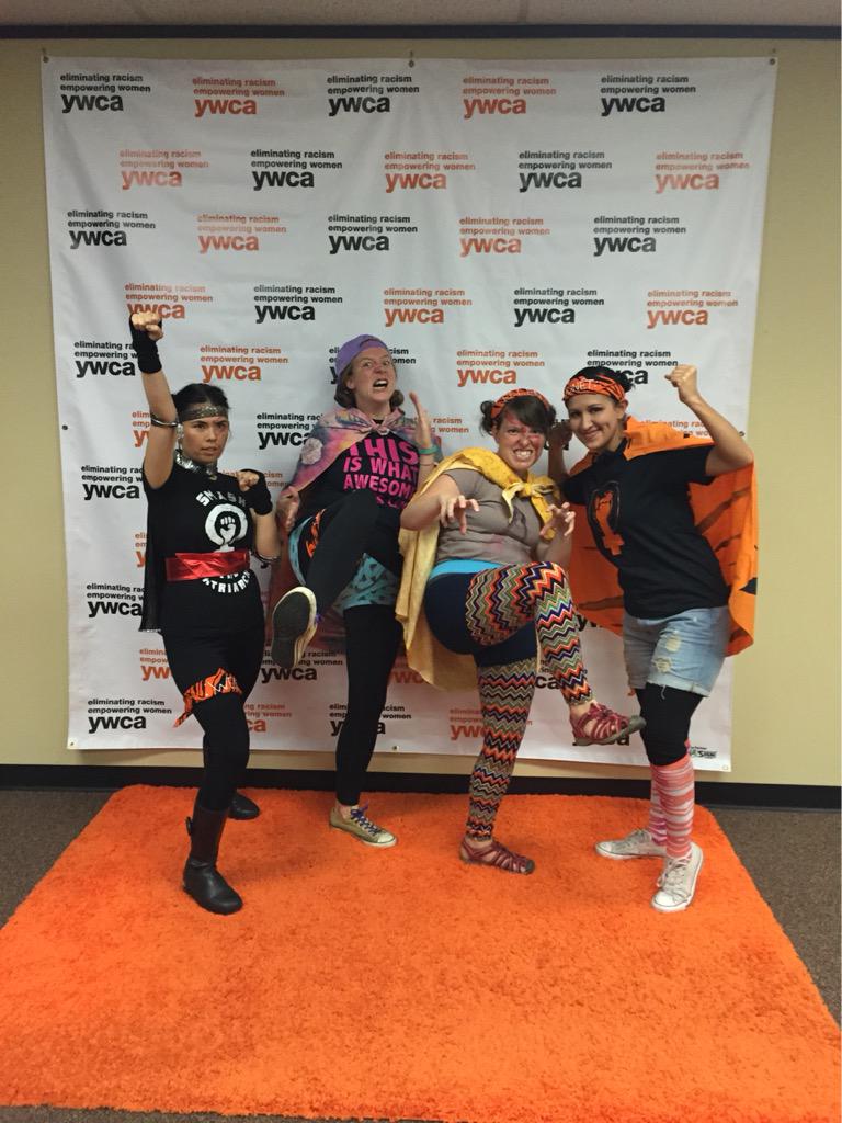 DylanLennon22's tweet photo. DoGooderGoodin #DGG2015 #SuperDoers http://t.co/hso5ka74gT