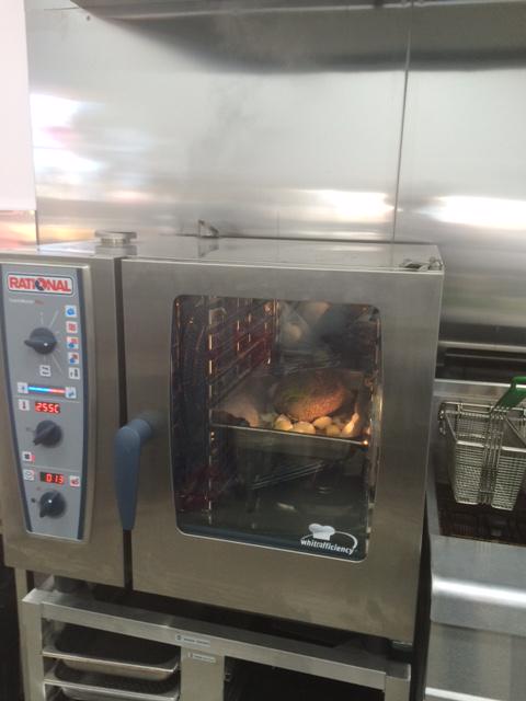 Meat in the oven at training this morning with the new Cooper St Kitchen in Campbellfield <a href="/RATIONAL_AUS/">RATIONAL AUSTRALIA</a>