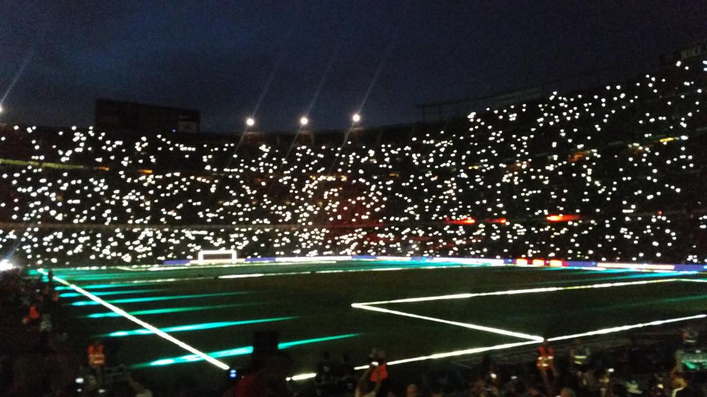 J_Challenger's tweet photo. Before the match @CampNouFaisal #campnou #barcalonavsroma http://t.co/XDkhDL0p4k