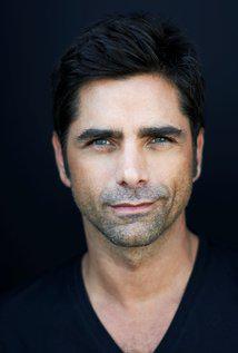 Happy Birthday to John Stamos (52) 