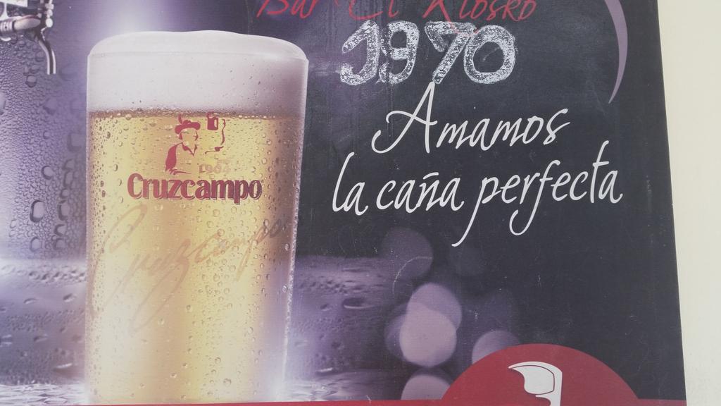 randypuravida's tweet photo. Y me quería ir.. #miercolesposSanRoque.... y que nos quiten lo bailaoooo.... http://t.co/uVVbFqBpjb