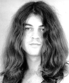 Happy Birthday Ian Gillan! 