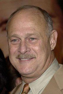 Happy Birthday to Gerald McRaney August 19, 1947 